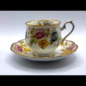 Royal Albert Teacup & Saucer Floral Bone China England Scalloped